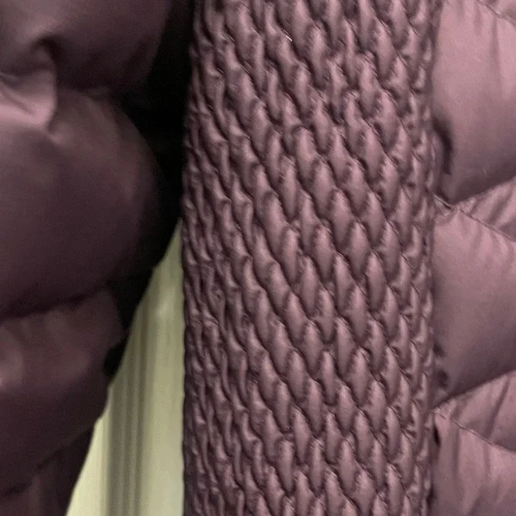 Duluth Trading Co Burgundy Jacket - Picture 4 of 7